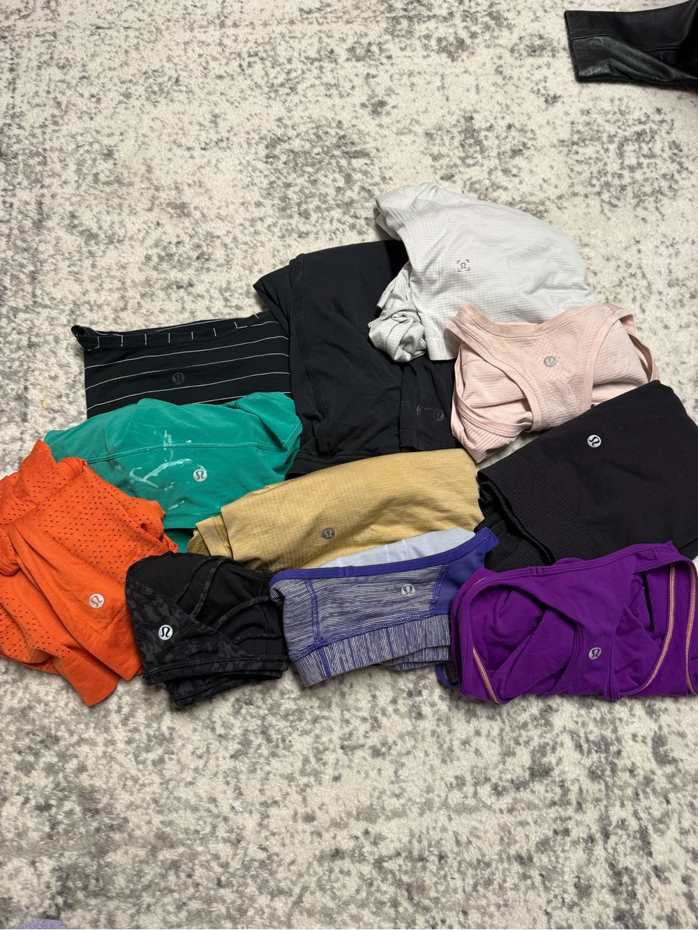 Lululemon Flawed Activewear Lot – 11 Pieces Mixed Sizes Tanks, Tops, Sports Bras - Picture 6 of 9